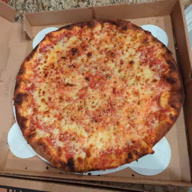 Traditional New York Style Pizza 16".